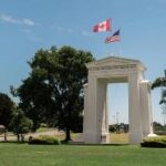 Biên giới Mỹ và Canada: Những điều bạn chưa biết!